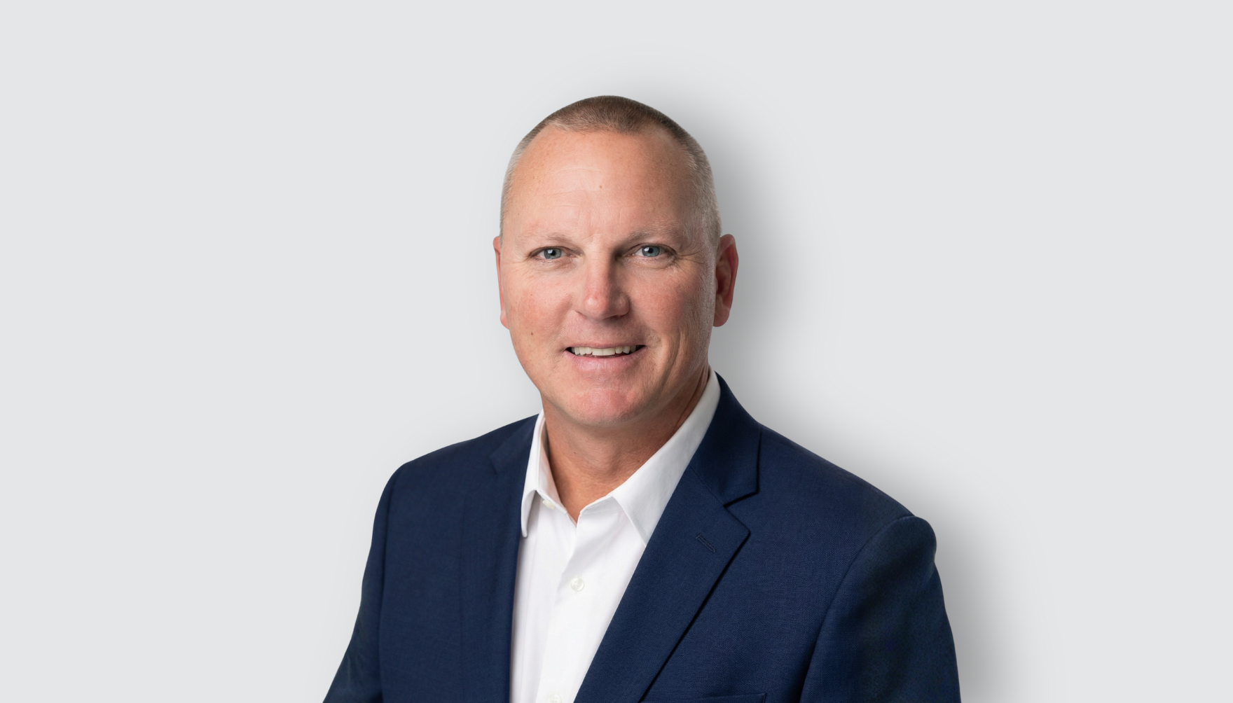 Nevin Holly Headshot